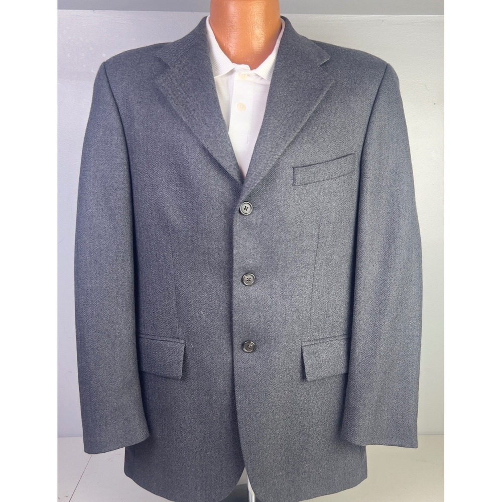 Dillard's Sport Coat Blazer Mens 42R Gray Excellent Herringbone 3-Button Jacket